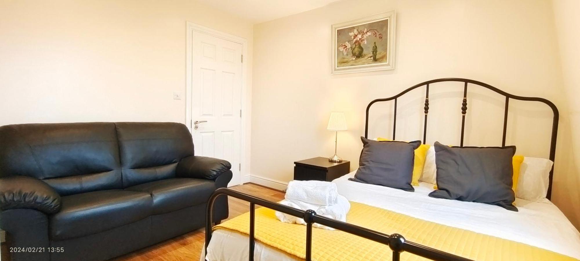 Tulip 5 Top Floor At Hammersmith Londra Exterior foto