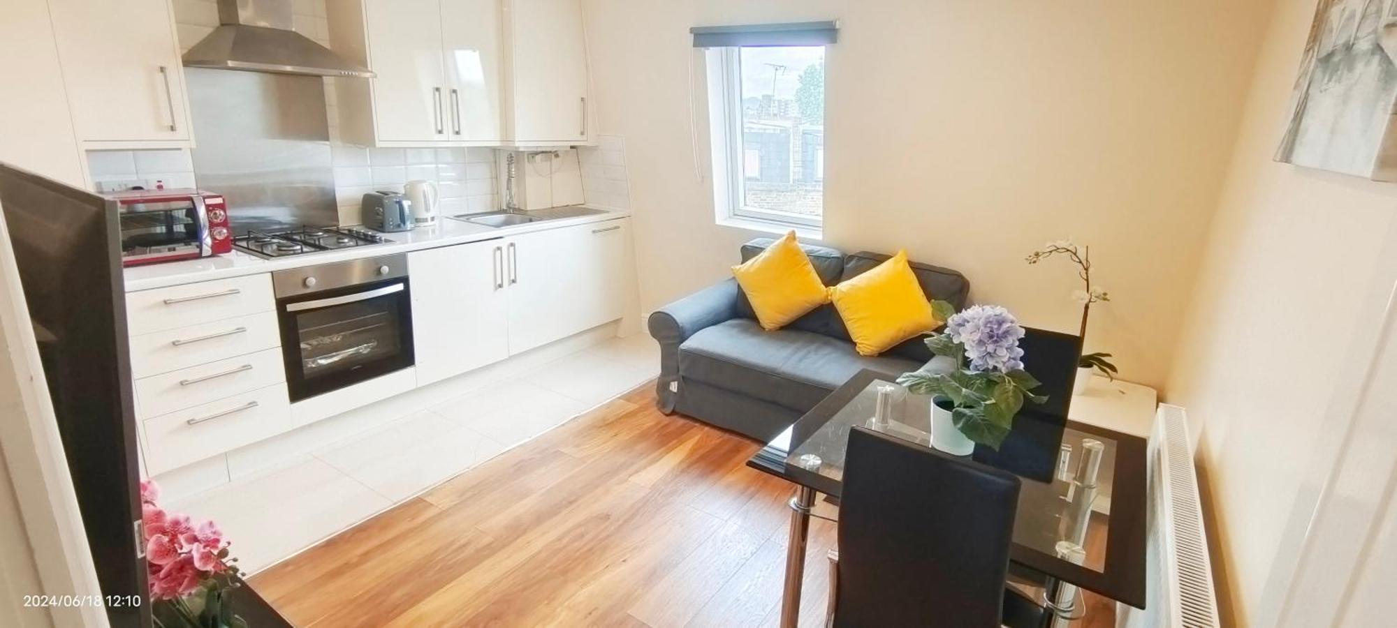 Tulip 5 Top Floor At Hammersmith Londra Exterior foto